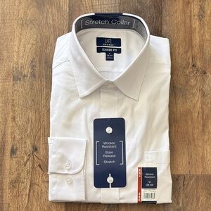 George White Classic Fit Long Sleeve Button Down Dress Shirt New medium 38-40
